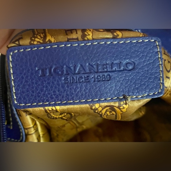 PERFECT CONDITION BARELY USED TIGNANELLO CROSSBODY/SHOULDER BAG IN BEST BLUE!!! - Picture 16 of 16